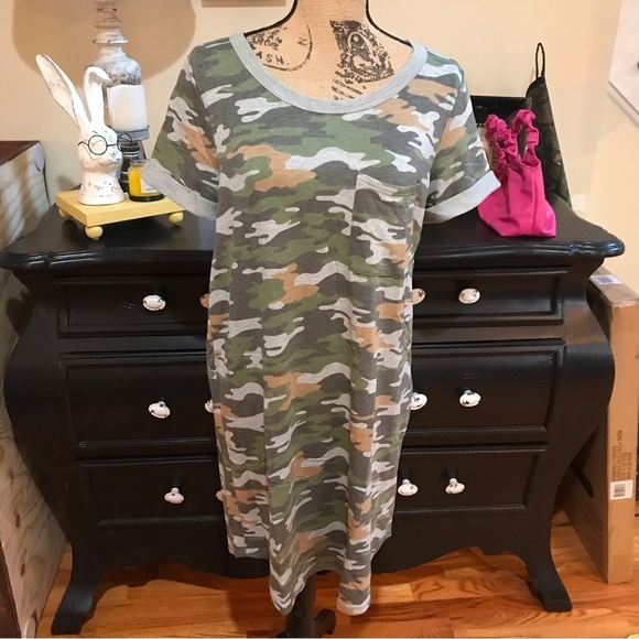 entro Dresses & Skirts - ▪️Lightweight Camo Dress